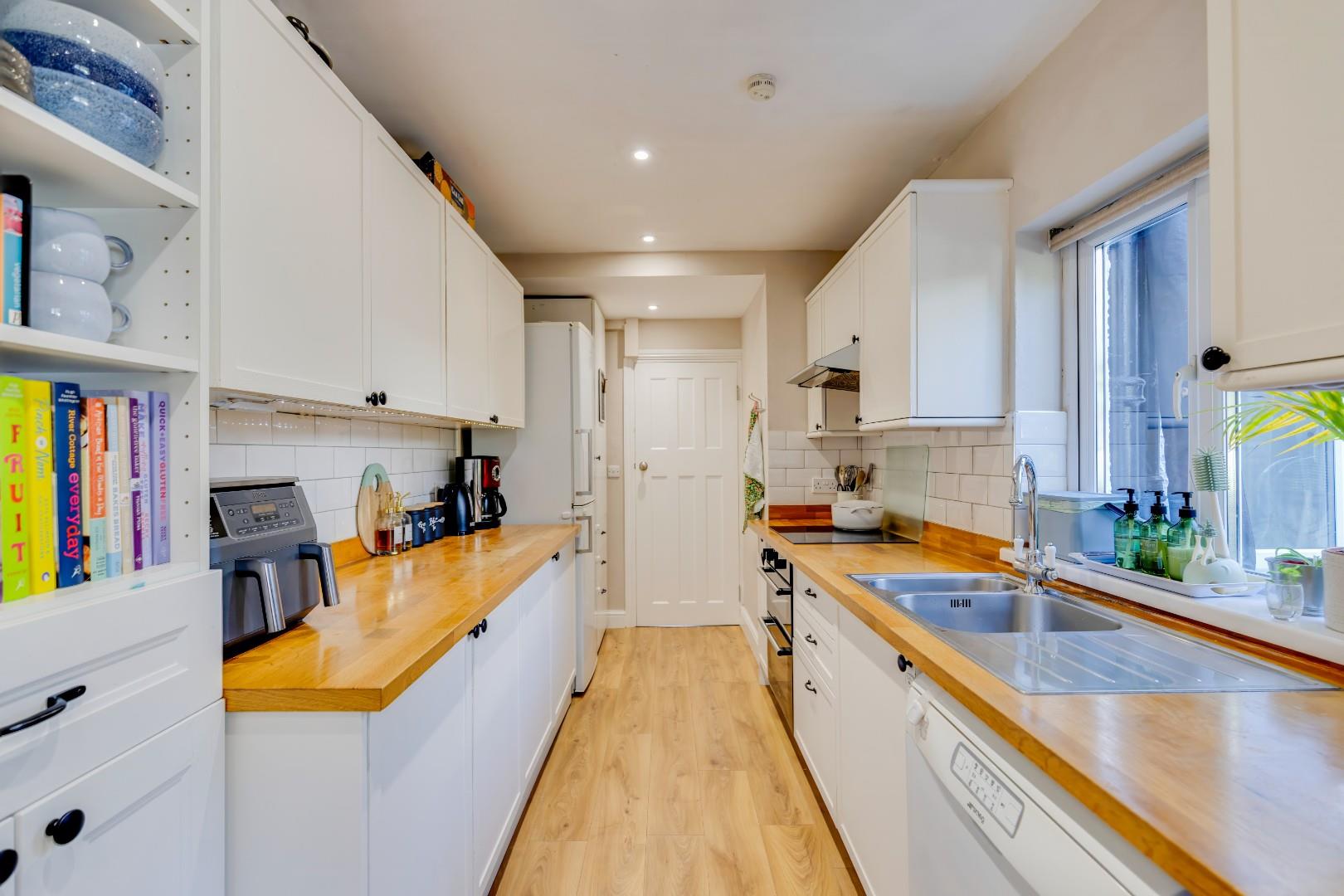 39 Redlands Road, Penarth, CF64 2WD